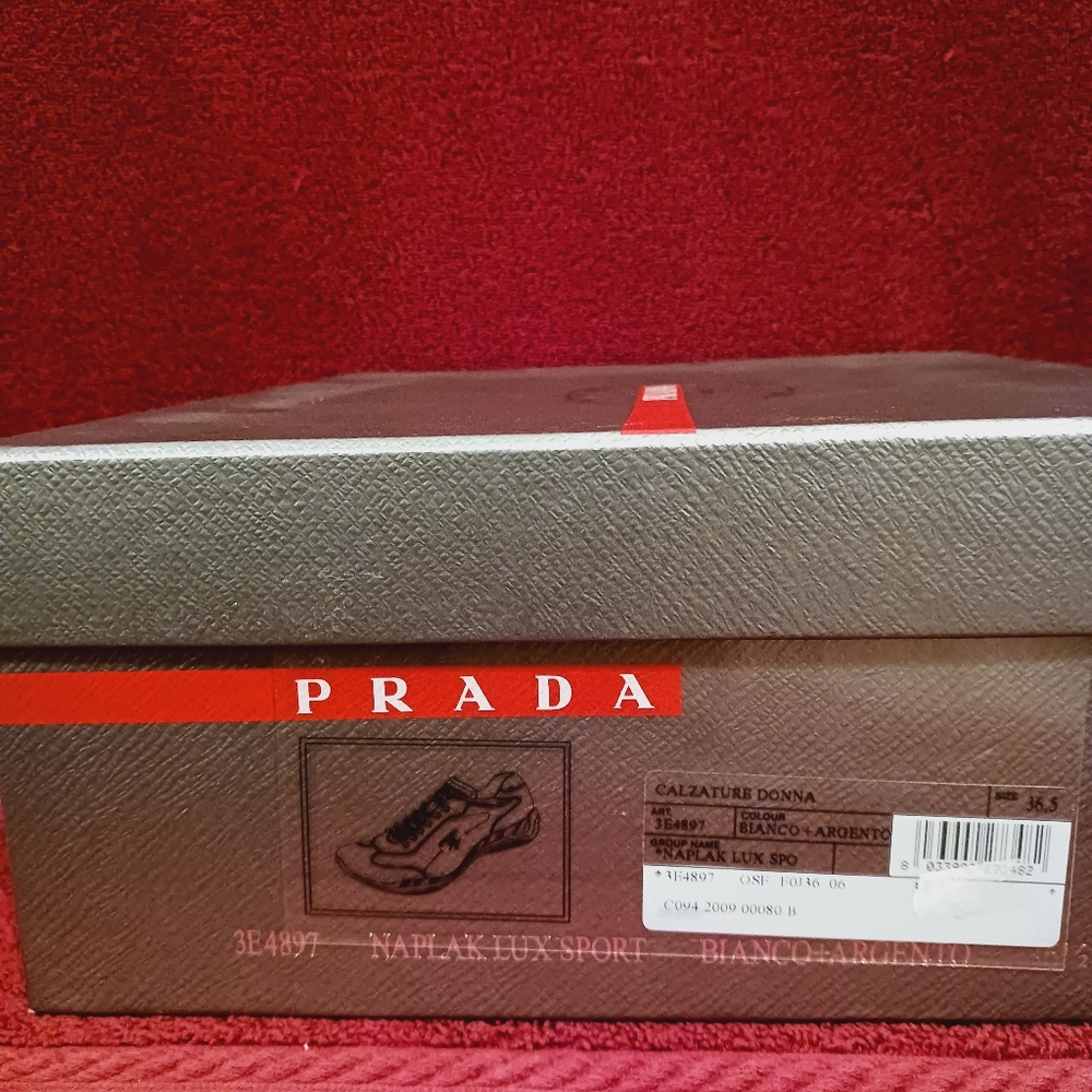 PRADA "Calzature Donna" Sneakers in GREAT Condition! - Only $210! - Picture 3 of 14